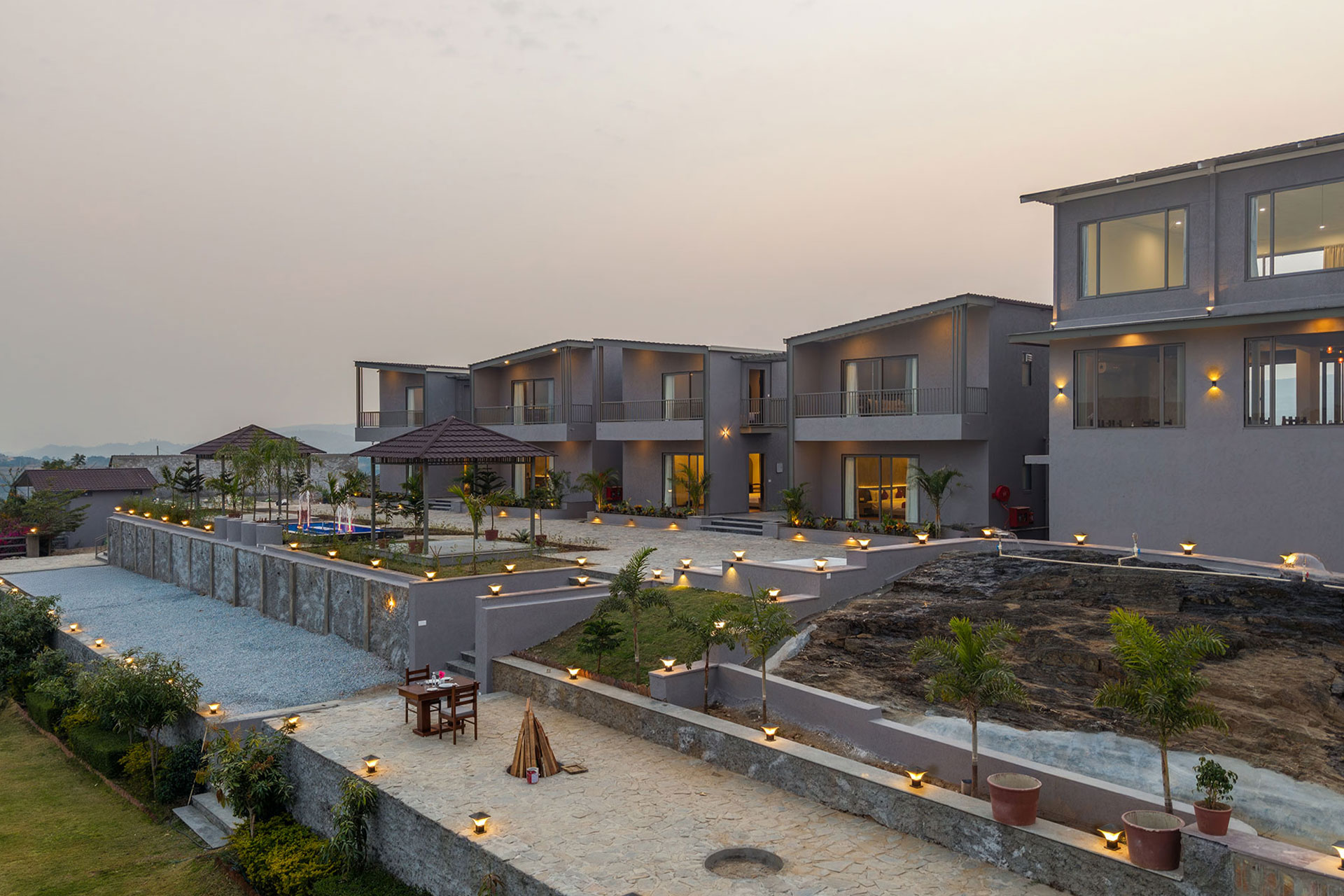 4-star-hotel-in-udaipur